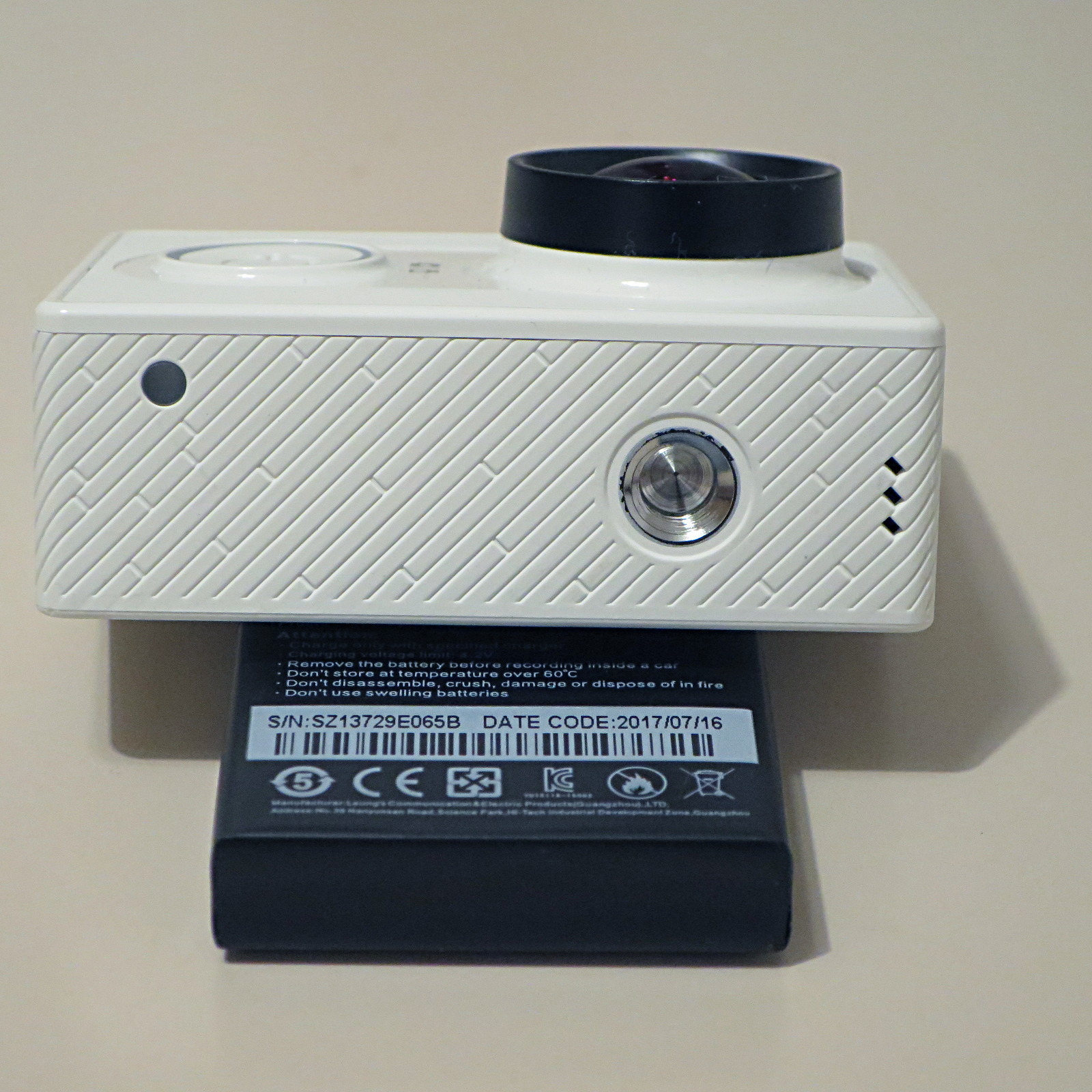 xiaomi yi action camera specs