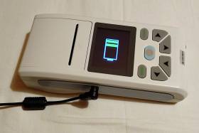 ECG 90A in carica